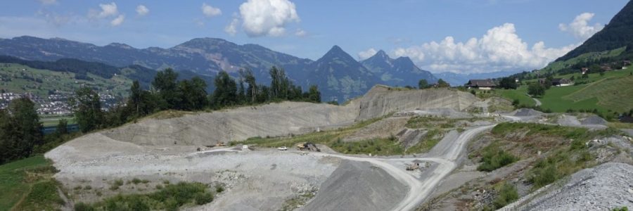 Bauschutt gelagert auf der Deponie